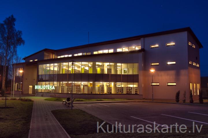 Līvānu novada Centrālā bibliotēka. 2012.g. Fotografējis J. Magdaļenoks